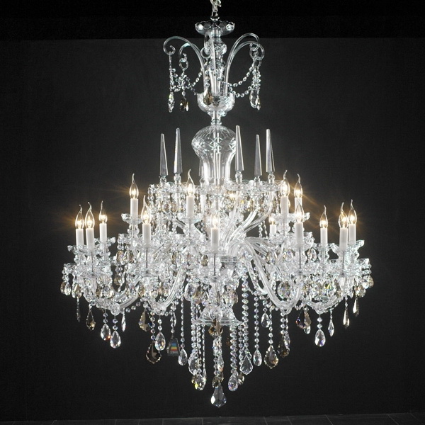 Antique Italian Crystal Chandelier 3d model download — 3D model download