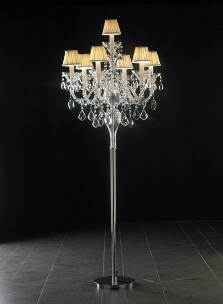 Floor Standing Crystal Chandelier 3d model download — 3D model download