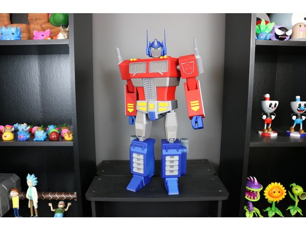 Big Optimus Prime - Multi Material Model — 3D model download